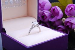 DSC_9989-威德钻石-克拉钻大本营(南京东路店)