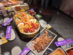 -最先生·烧烤·火锅·音乐聚会餐厅(大悦城店)