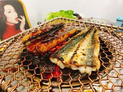 特色烤鳗鱼-奉座泥炉烤肉·活鳗·稻草黄油鸡(龙美店)