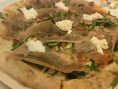 水牛芝士火腿披萨-君悦酒店·La Terrazza意合園·意式风味