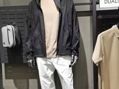 -迪桑特DESCENTE(青岛山东路万象城店)