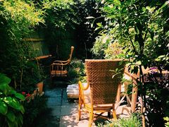 -斯多格书乡(北京大学畅春园店)