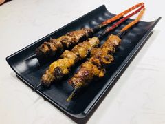 红柳羊肉串-丁里羊肉小镇(太宁路口店)