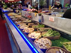 -爱有声毛肚串串火锅自助(龙之梦大都汇店)