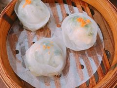 鲜虾豆苗饺-创元千禧大酒店 · 香港轩
