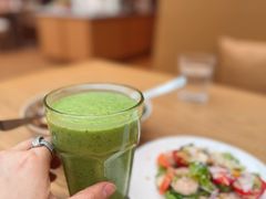 羽衣甘蓝牛油果果昔-无印良品餐堂 MUJI Diner(成都太古里店)