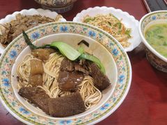 -金杨拉面王小吃面馆·牛三宝面·红烧牛肉粉