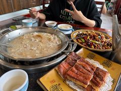 -老来福·非遗酸汤兔(凯旋路店)