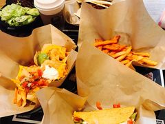 -Taco Bell 塔可贝尔(东方明珠店)