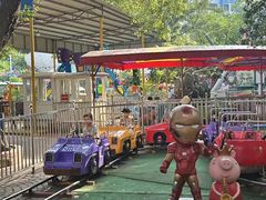 -顺德大良半月城游乐场