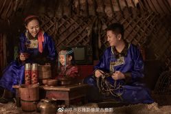 点击看大图 -苏雅影像蒙古婚纱摄影工作室