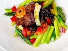 沙姜野菌爆炒M9和牛-宝丽轩中餐厅BAOLIXUAN