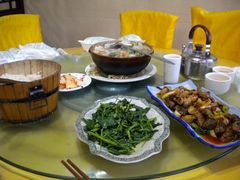 清炒豆苗-白家寨子·山野白族菜(古城总店)