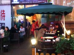 -三顾冒菜·麻辣烫(万达店)