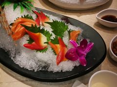 -海上明月海鲜火锅 鲜切牛肉