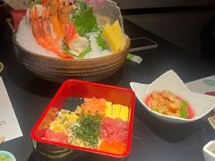 鱼生九宫格-花潮料理艺食馆(成都万象城店)