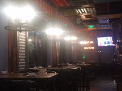 大堂-爱啤精酿·民谣酒馆(滨江店)