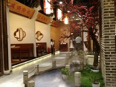 -万重锦·人文川菜馆(骡马市店)