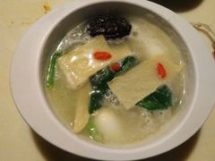 -滇釜火锅·能喝汤的火锅(车公庄店)