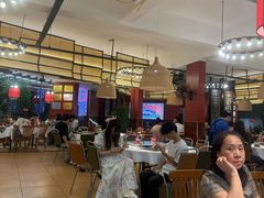 -刘姐啤酒鱼民族演艺餐厅(西街总店)