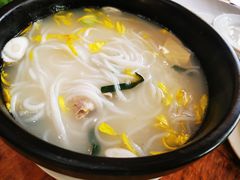 -桥香园过桥米线(国贸店)