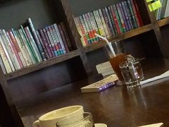 -西右咖啡(左岸风度店)