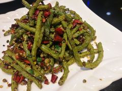 -老码头黑皮肘子锅包肉(文政街店)
