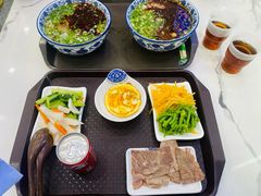 -伊穆祥牛肉面总店·清真
