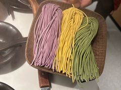 -芸山季·云南山珍菌火锅(南翔印象城MEGA店)