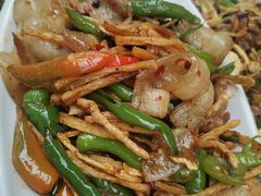萝卜干回锅肉-李庄白肉(草堂店)