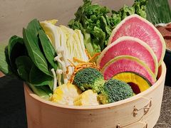 -三出山火锅(南京万象天地店)
