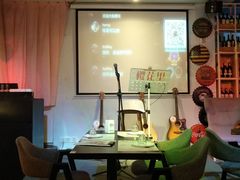 -樱花里音乐餐吧·牛扒椰子鸡(东圃店)