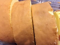 -红宝石·鲜奶小方·海派西点房(南丹店)