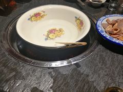 -大匠工房古船木艺术餐厅·猪肚鸡专门店(长白仙岛店)