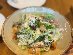 -ROAST coffee & eatery