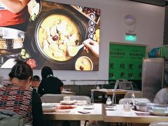 -洪氏嗨捞·猪肚鸡火锅(阳光天地店)