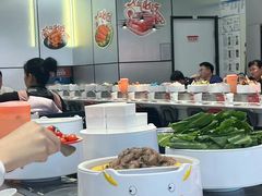 -龍歌自助小火锅(芝罘万达店)