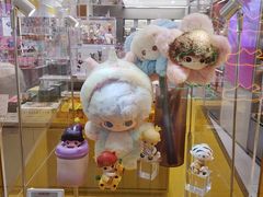 -泡泡玛特POPMART(上海环球港店)