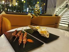 -深圳温德姆至尊酒店·大堂吧·户外花园