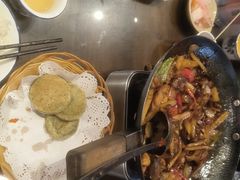 -富正毅三下锅·湘西韵味(天门山索道店)