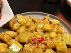 -许哥东北烧烤·铁丳烤串·宫后夹肉(繁花中心店)