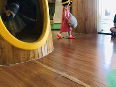 -乐融婴幼儿成长中心(四季青校区)