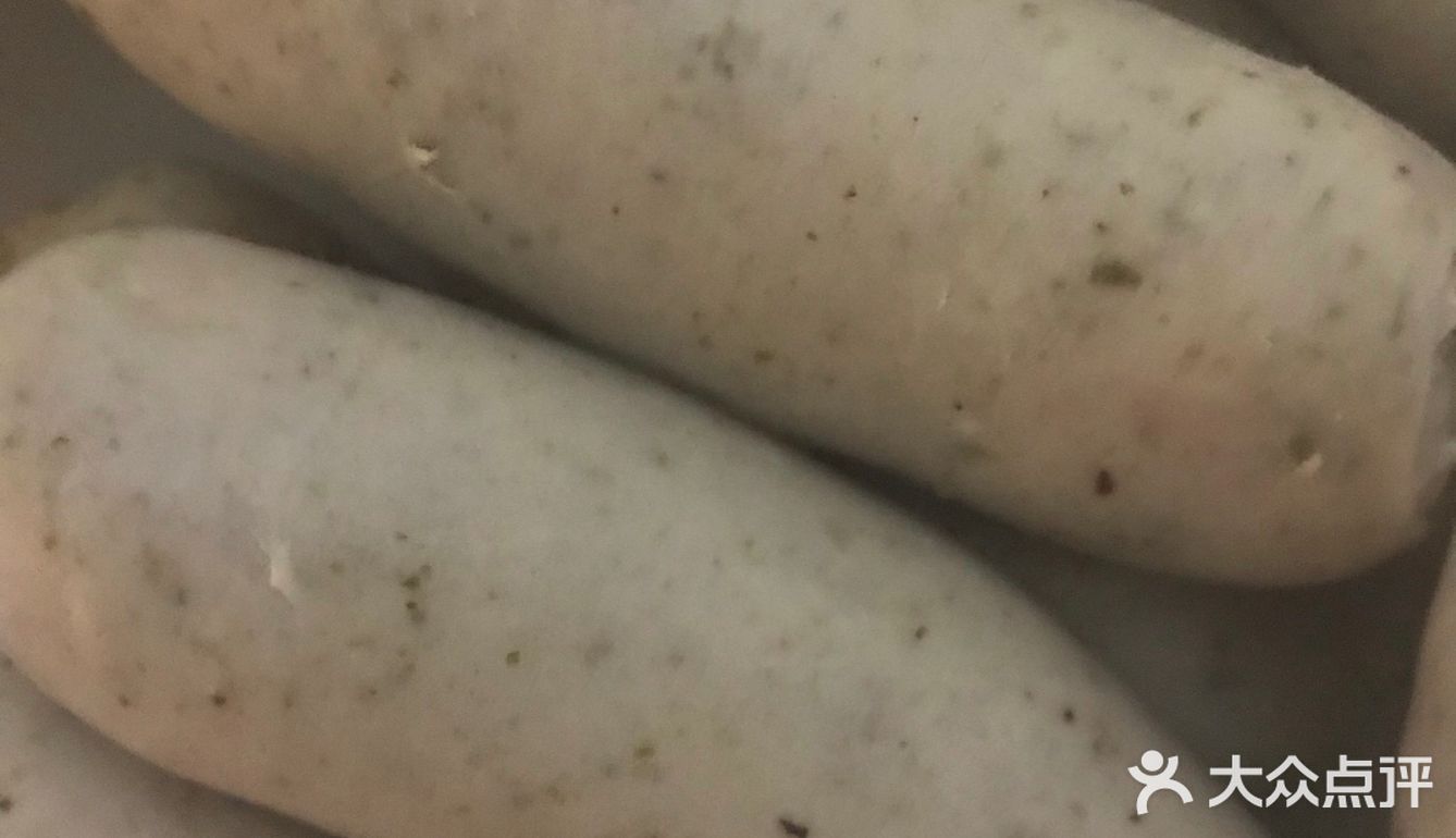 好在之前开德餐馆的时候和主厨大哥学了点