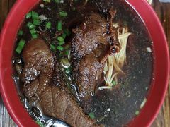 -小龙大肉面馆