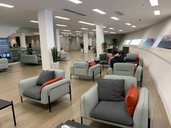 -深圳锦龙奥迪4S店(前海店)