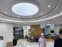 -雅悦齿科(顾村公园店)