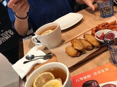 -必胜客(百联又一城店)