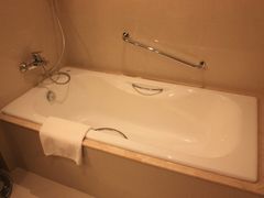 洗浴间-昆明中心皇冠假日酒店