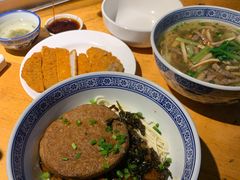 -沪西老弄堂面馆(定西路店)