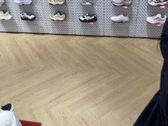 -枫叶小镇奥特莱斯